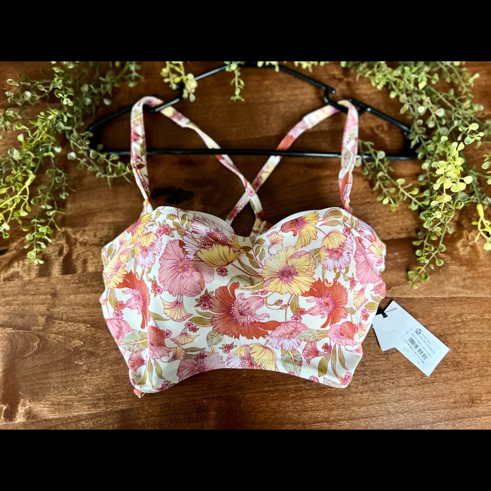 Shade & Shore Bikini Top 34D Brand New with Tags Cute Floral Pattern- light lift